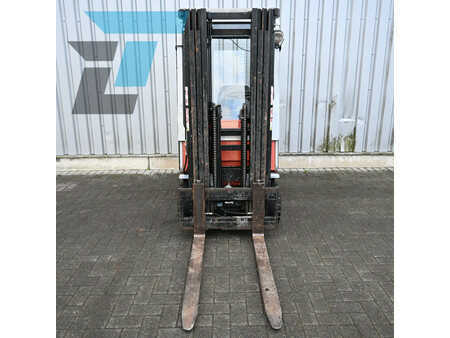 4-wiel elektrische heftrucks 2008  BT C3E160 Elektrische heftruck (10)