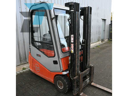 4-wiel elektrische heftrucks 2008  BT C3E160 Elektrische heftruck (11)