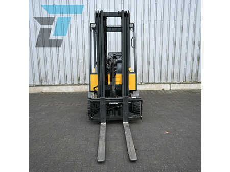 Carrelli elettrici 4 ruote 2005  Jungheinrich EFG 316 Elektrische heftruck (10)