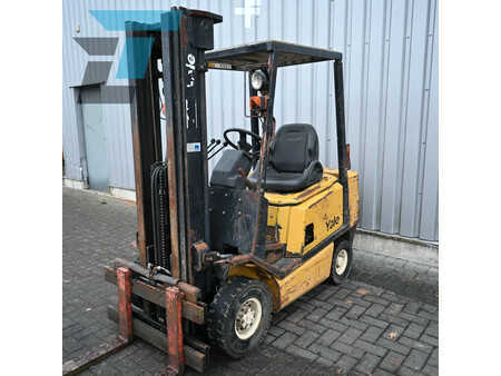 Diesel gaffeltruck 1991  Yale GDP20AEE2160 Diesel heftruck (12)