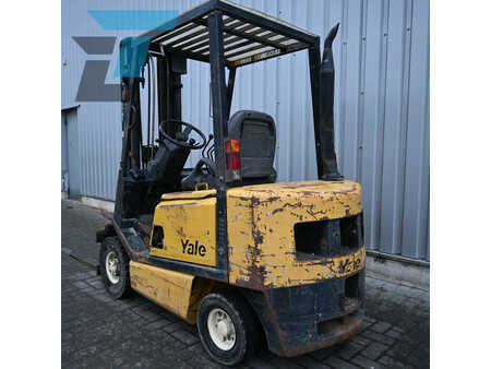Diesel gaffeltruck 1991  Yale GDP20AEE2160 Diesel heftruck (3)