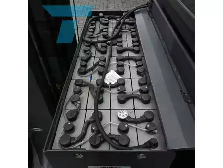 Carretilla retráctil 2019  Linde R14HD-01 Reachtruck Batterij 2023 (15)