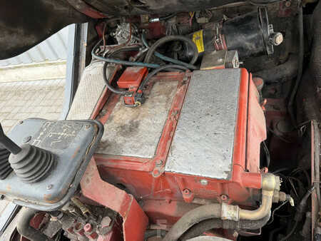 LPG heftrucks 1994  Linde H25T LPG Heftruck (16)