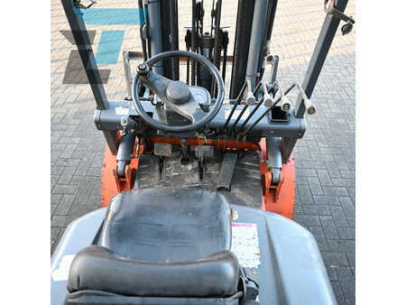 Diesel truck - Heli CPCD25 Diesel heftruck (13)