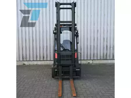 LPG Forklifts 2017  Linde H20T-01 Linde H20T-01 LPG Heftruck (9)