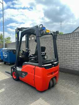 3 Wheels Electric 2015  Linde e14 (14)