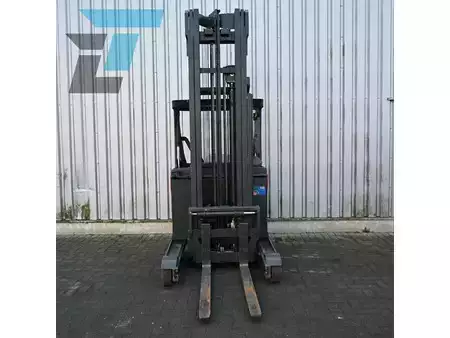 Chariots à mât rétractable 2014  Linde R14 Elektrische reachtruck (11)