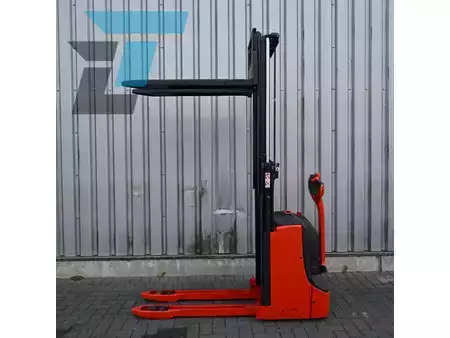 Ruční vysokozdvižný vozík 2019  Linde D06 Elektrische stapelaar (5)