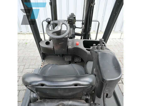 Elektro čtyřkolový VZV 2017  Linde E14-02 Elektrische heftruck (13)