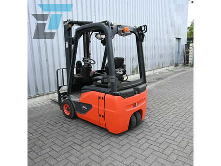 Elektro čtyřkolový VZV 2017  Linde E14-02 Elektrische heftruck (8)