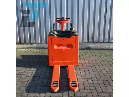 Transpallet elettrici 2020  Linde T20 AP Elektrische pallettruck (10)