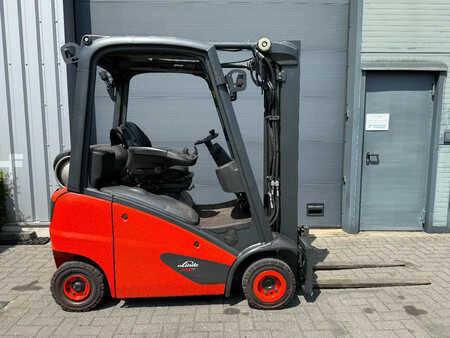 LPG VZV 2020  Linde H16T-01 LPG Heftruck (9)