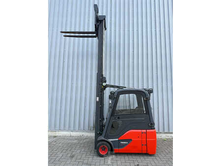 Elektro 4 Rad 2017  Linde E18-02 Elektrische Heftruck (4)