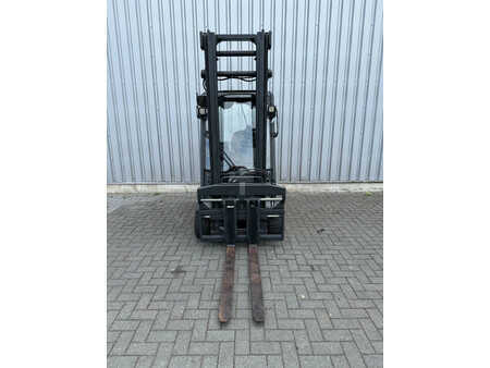 Elektro 4 Rad 2017  Linde E18-02 Elektrische Heftruck (9)