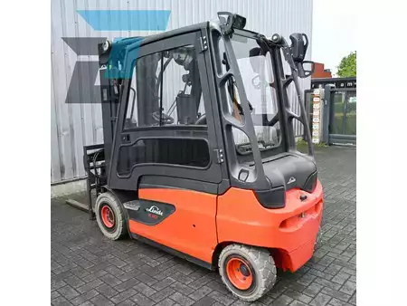 3-wiel elektrische heftrucks 2018  Linde E30L-01 Elektrische Heftruck (8)