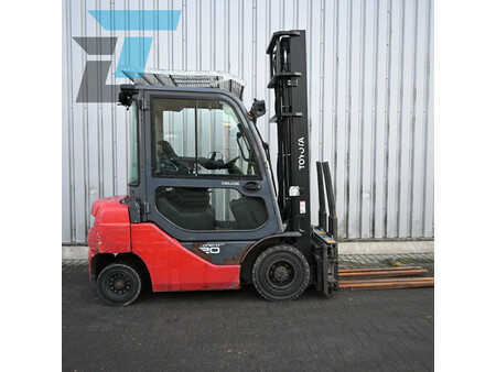 Dieseltruck 2015  Toyota 06-8FD20F Diesel heftruck (5)