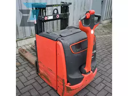 Magasemelésű béka 2020  Linde D10 Elektrische stapelaar (7)