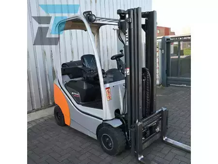 Diesel gaffeltruck 2015  Still RX 70-20 T Hybride heftruck (11)