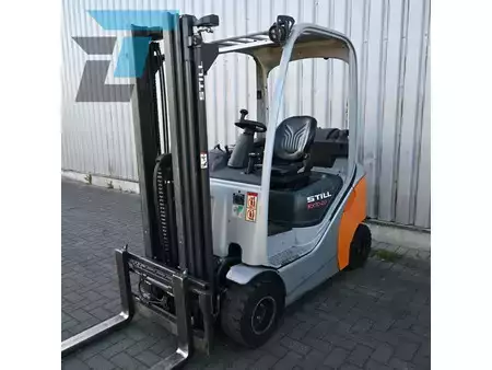 Diesel gaffeltruck 2015  Still RX 70-20 T Hybride heftruck (12)