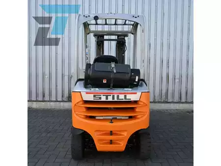 Diesel gaffeltruck 2015  Still RX 70-20 T Hybride heftruck (7)
