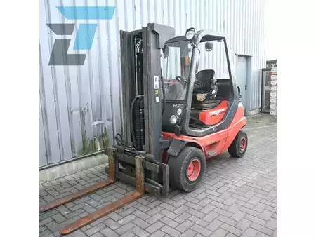 LPG Forklifts 1999  Linde H20T-03 LPG Heftruck (2)