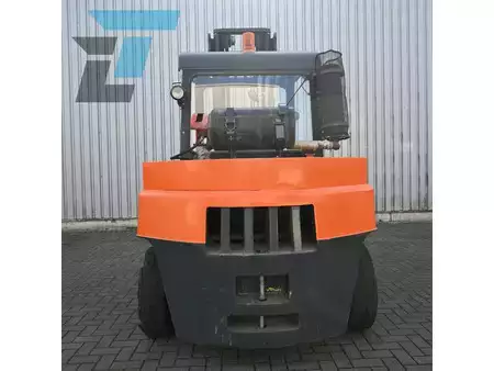 LPG Forklifts 1997  Jungheinrich TFG 80 2.400-462ZT (5)