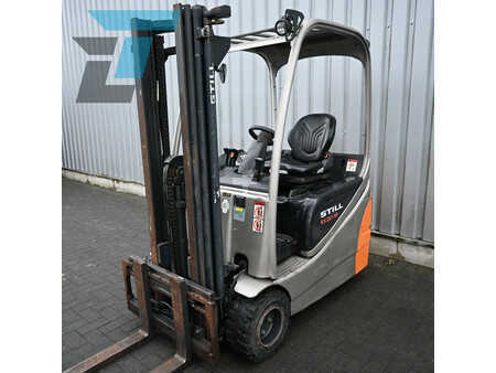 Chariots électriques à 3 roues 2007  Still RX20-18 Elektrische heftruck (12)