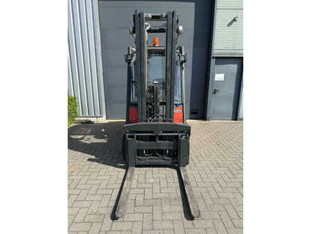 Carretilla elevadora GLP 2012  Linde H25T LPG Heftruck (10)