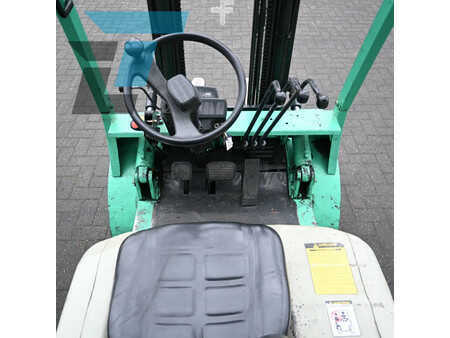 Nestekaasutrukki 1999  Mitsubishi FG25 LPG Heftruck (12)