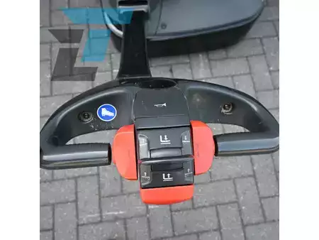 Magasemelésű béka 2021  Linde L12 I Elektrische stapelaar (14)