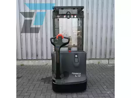 Magasemelésű béka 2021  Linde L12 I Elektrische stapelaar (8)