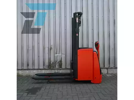 Wózek wysokiego podnoszenia 2016  Linde L14 Elektrische stapelaar (4)