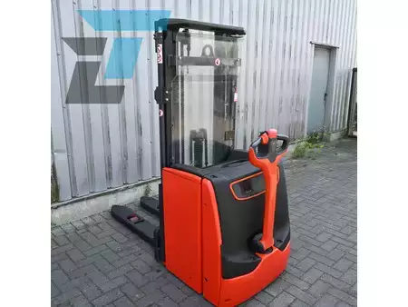 Wózek wysokiego podnoszenia 2016  Linde L14 Elektrische stapelaar (9)