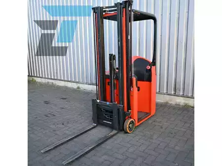 Smalle gangen trucks 2003  Linde E10 TX 5253 Elektrische smalle gang heftruck (12)