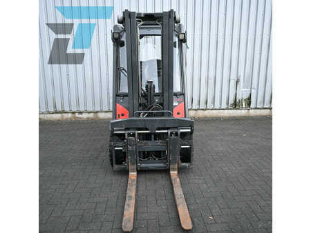 Carrelli elevatori diesel 2019  Linde H25T-02 LPG Heftruck (10)