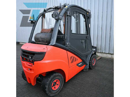 Carrelli elevatori diesel 2019  Linde H25T-02 LPG Heftruck (8)