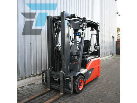 Elektro čtyřkolový VZV 2018 Linde E16-02 Elektrische heftruck (2)