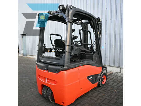 Elektro čtyřkolový VZV 2018  Linde E16-02 Elektrische heftruck (9)