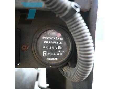 Chariots élévateurs diesel 2006  Doosan D25S-3 Diesel heftruck (14)