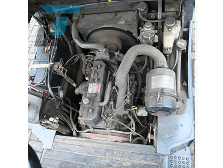 Chariots élévateurs diesel 2006  Doosan D25S-3 Diesel heftruck (16)