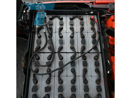 Elektro čtyřkolový VZV 2014  Linde E16P-01 Elektrische heftruck (16)