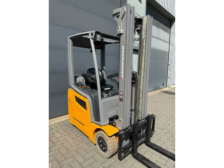 El truck - 3 hjulet 2018  Jungheinrich EFG215 Elektrische Heftruck (11)