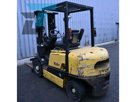 Dízel targoncák 1999  Yale GDP25RH Diesel heftruck (8)