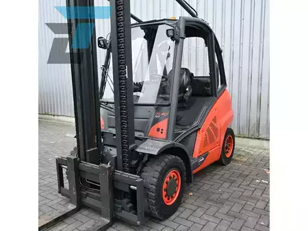 Gázüzemű targoncák 2015  Linde H40T LPG Heftruck (11)