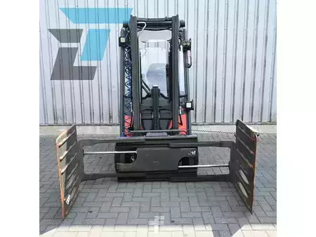 Elektromos 4 kerekű 2018  Linde E18PH-02 Linde E18PH-02 Elektrische Heftruck (11)