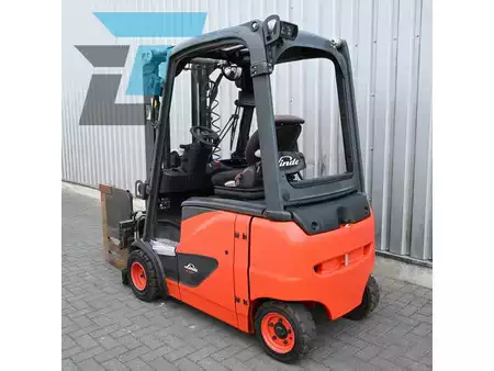 Elektromos 4 kerekű 2018  Linde E18PH-02 Linde E18PH-02 Elektrische Heftruck (3)