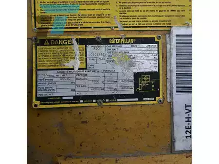 Chariots électriques à 3 roues - CAT Lift Trucks F30 Cat F30 Elektrische heftruck (13)