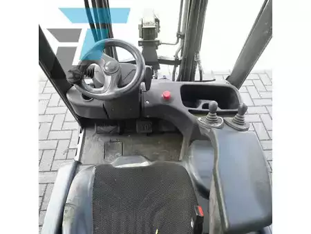 Chariots électriques à 3 roues 2011  Linde E16L-01 Elektrische heftruck (13)