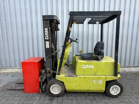 Eléctrico - 4 rodas 1991  Clark EM 15 SN Elektrische Heftruck (1)