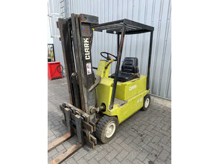 Eléctrico - 4 rodas 1991  Clark EM 15 SN Elektrische Heftruck (11)